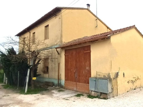 casa indipendente in vendita a Faenza