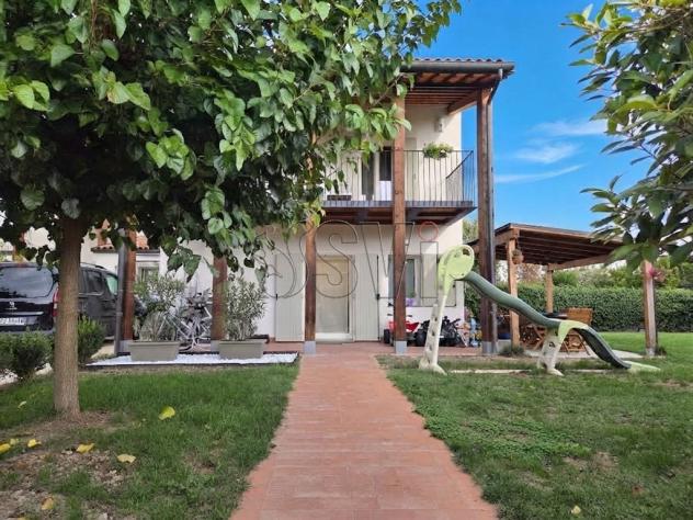 casa indipendente in vendita a Faenza