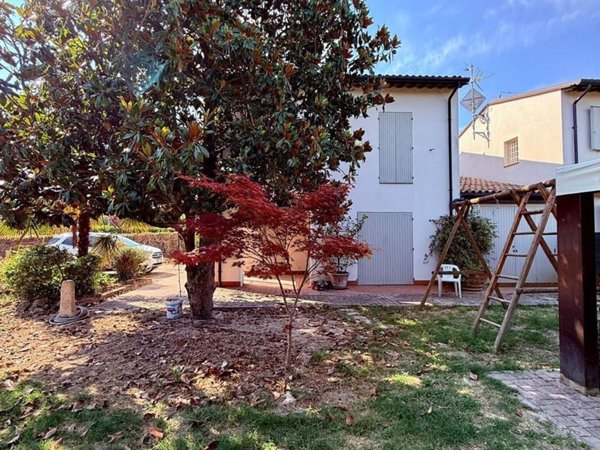casa indipendente in vendita a Faenza in zona Sarna