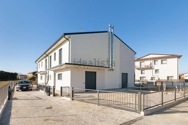 casa indipendente in vendita a Fusignano