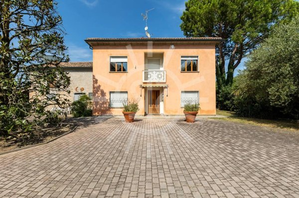 casa indipendente in vendita a Fusignano