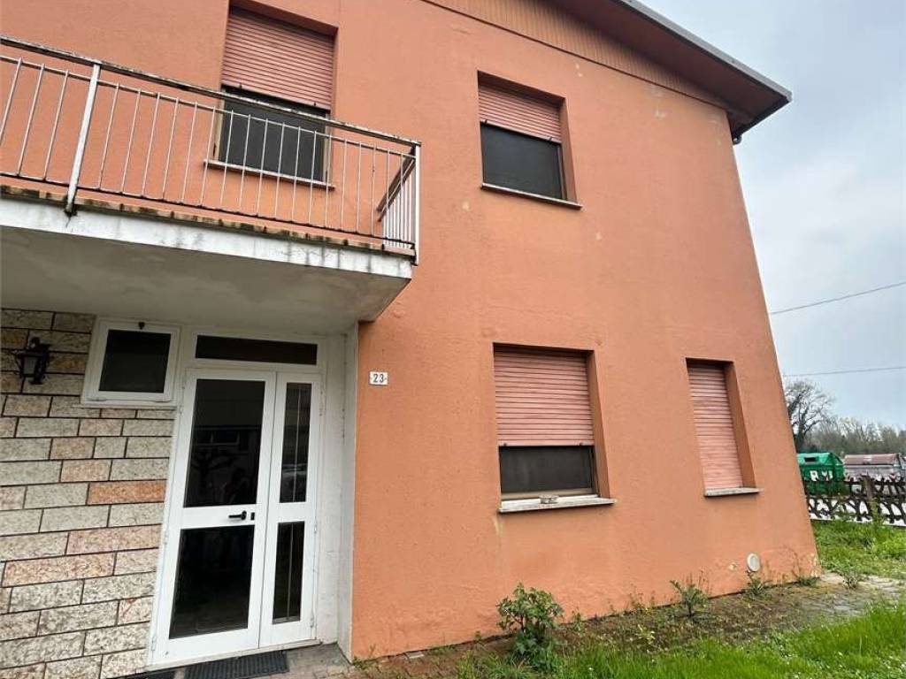 casa indipendente in vendita a Fusignano