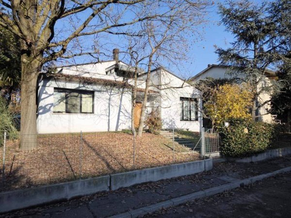 casa indipendente in vendita a Fusignano