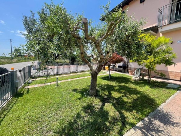 casa indipendente in vendita a Fusignano