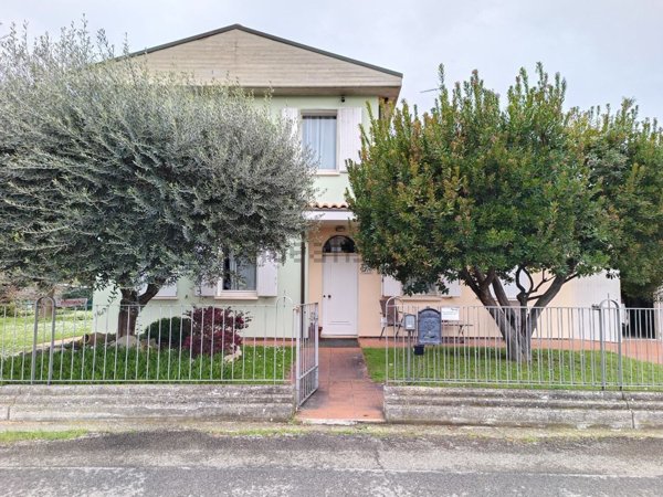 casa indipendente in vendita a Fusignano
