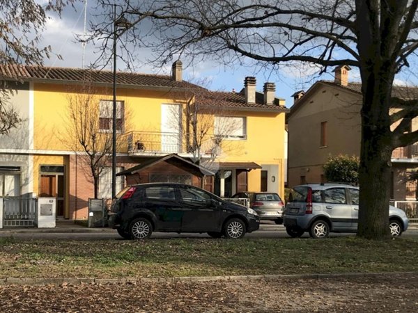 casa indipendente in vendita a Fusignano