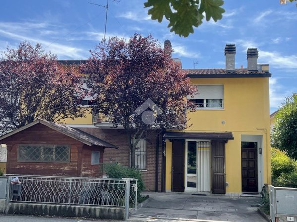 casa indipendente in vendita a Fusignano