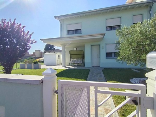 casa indipendente in vendita a Fusignano