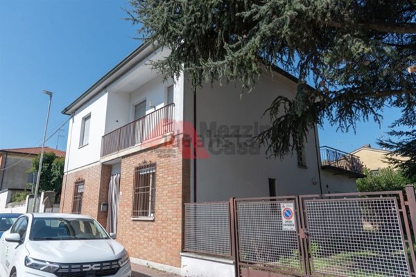 casa indipendente in vendita a Fusignano