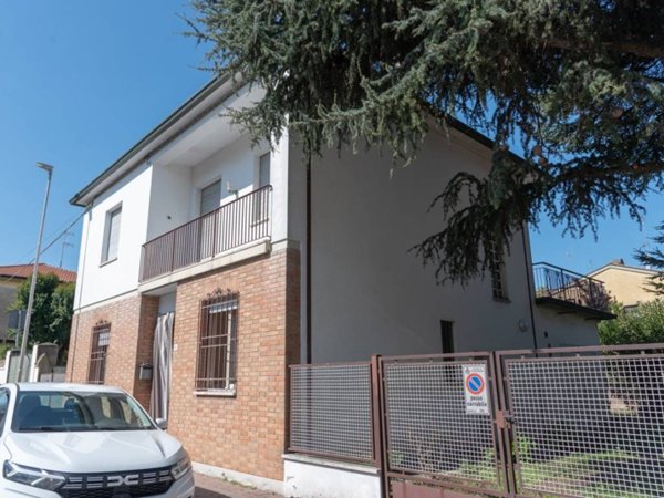 casa indipendente in vendita a Fusignano