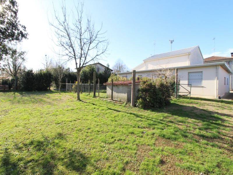 casa indipendente in vendita a Fusignano