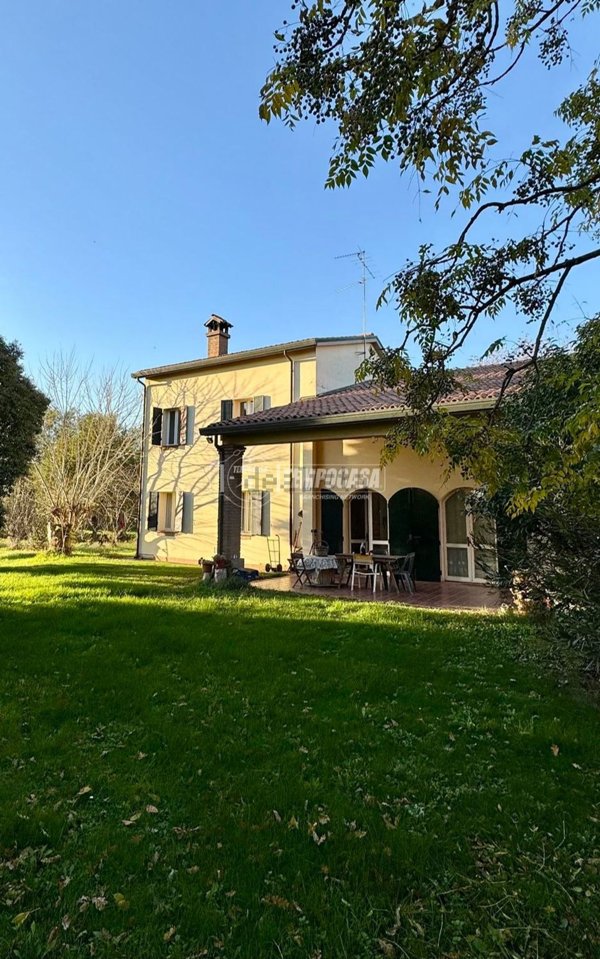 casa indipendente in vendita a Fusignano in zona Rossetta