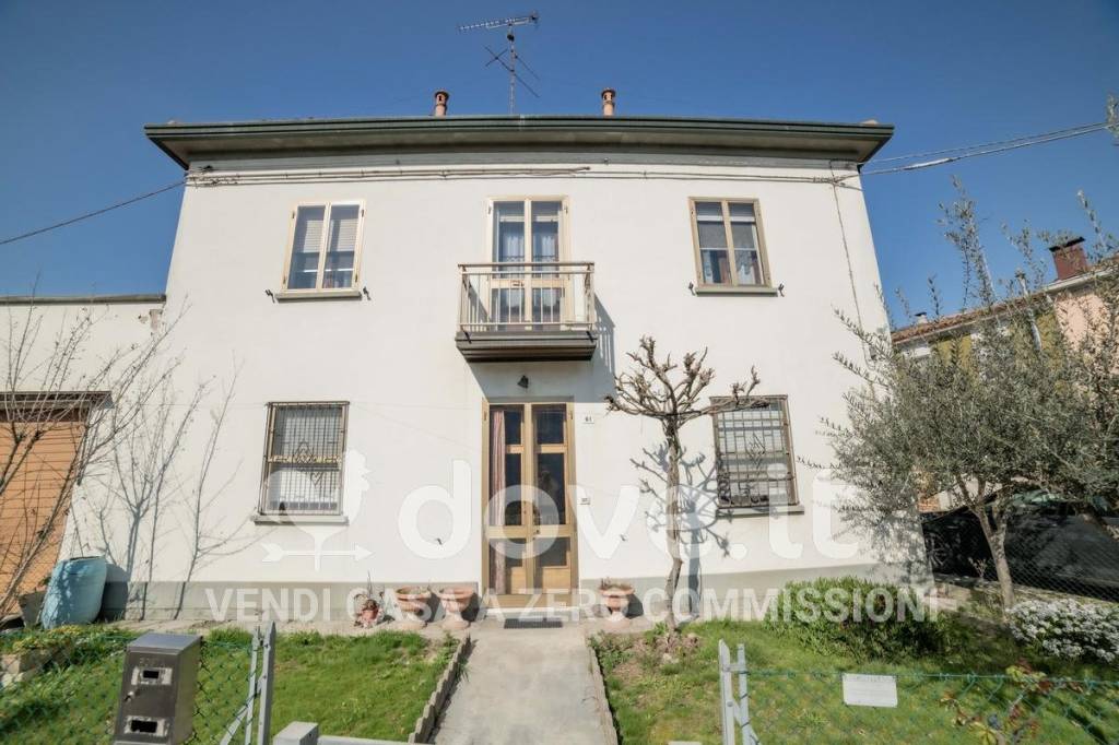 casa indipendente in vendita a Fusignano