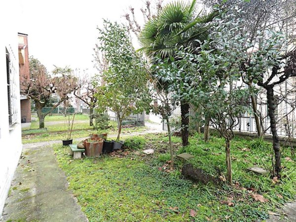 casa indipendente in vendita a Fusignano