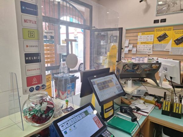 negozio in vendita a Fusignano