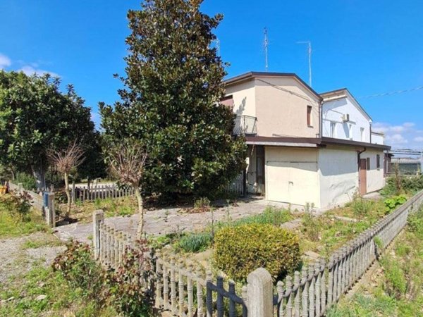 casa indipendente in vendita a Fusignano