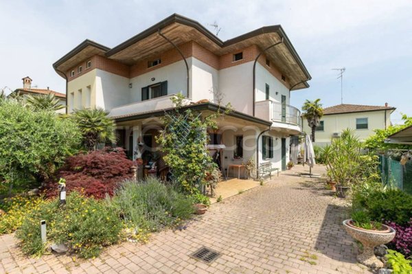 casa indipendente in vendita a Fusignano