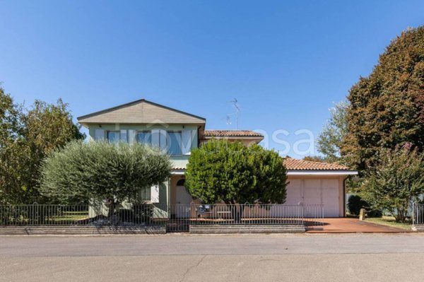 casa indipendente in vendita a Fusignano