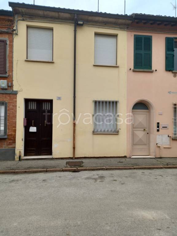 casa indipendente in vendita a Lugo