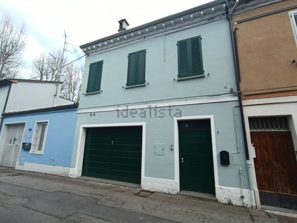 casa indipendente in vendita a Lugo