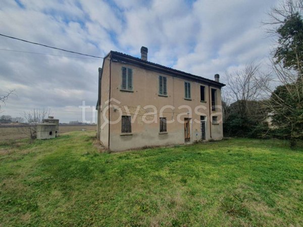 casa indipendente in vendita a Lugo