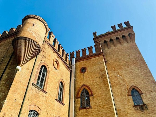 intera palazzina in vendita a Lugo in zona Santa Maria in Fabriago