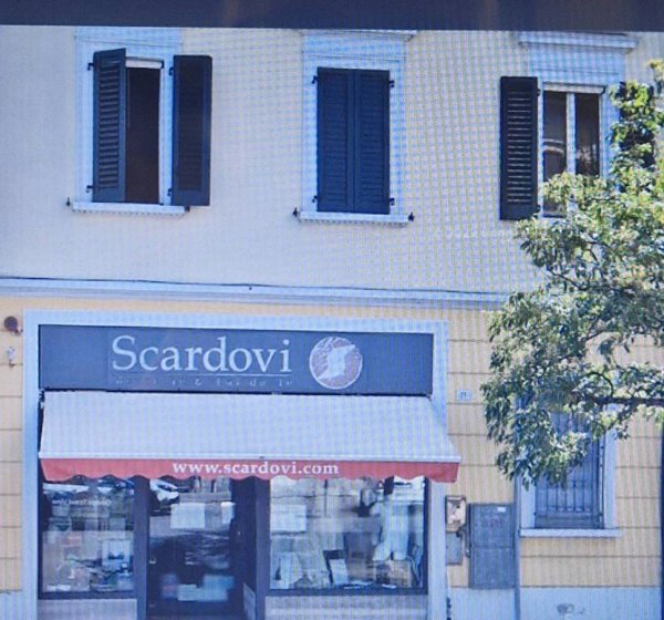 negozio in vendita a Lugo