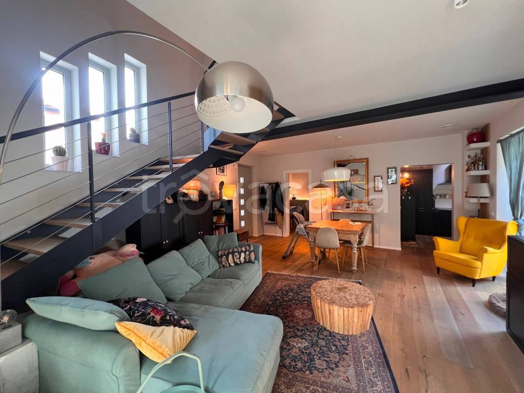 casa indipendente in vendita a Lugo