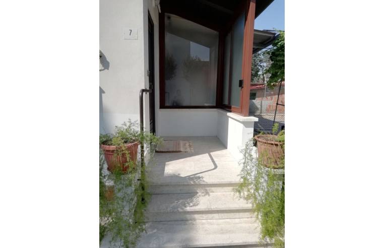 casa indipendente in vendita a Lugo