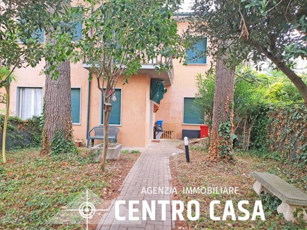 casa indipendente in vendita a Lugo