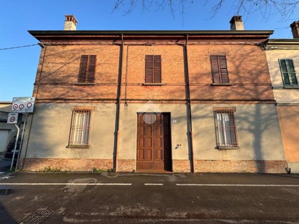 casa indipendente in vendita a Lugo