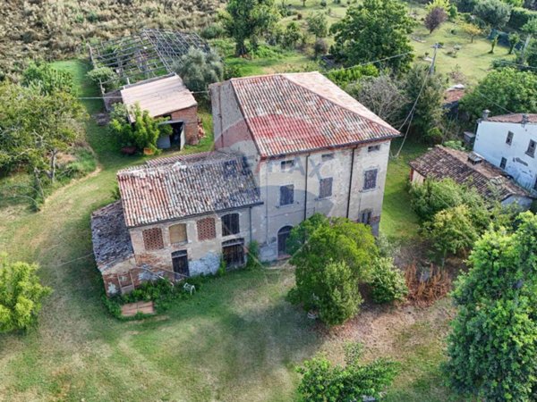 casa indipendente in vendita a Lugo in zona Voltana