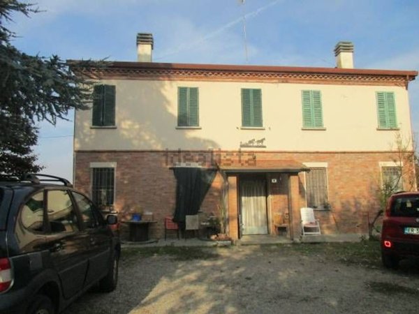 casa indipendente in vendita a Lugo