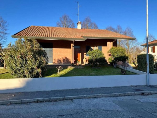 casa indipendente in vendita a Lugo in zona Belricetto