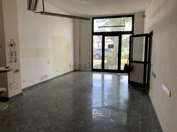 capannone in vendita a Lugo