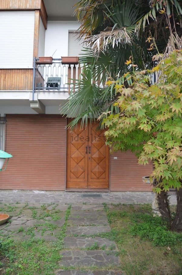 casa indipendente in vendita a Lugo