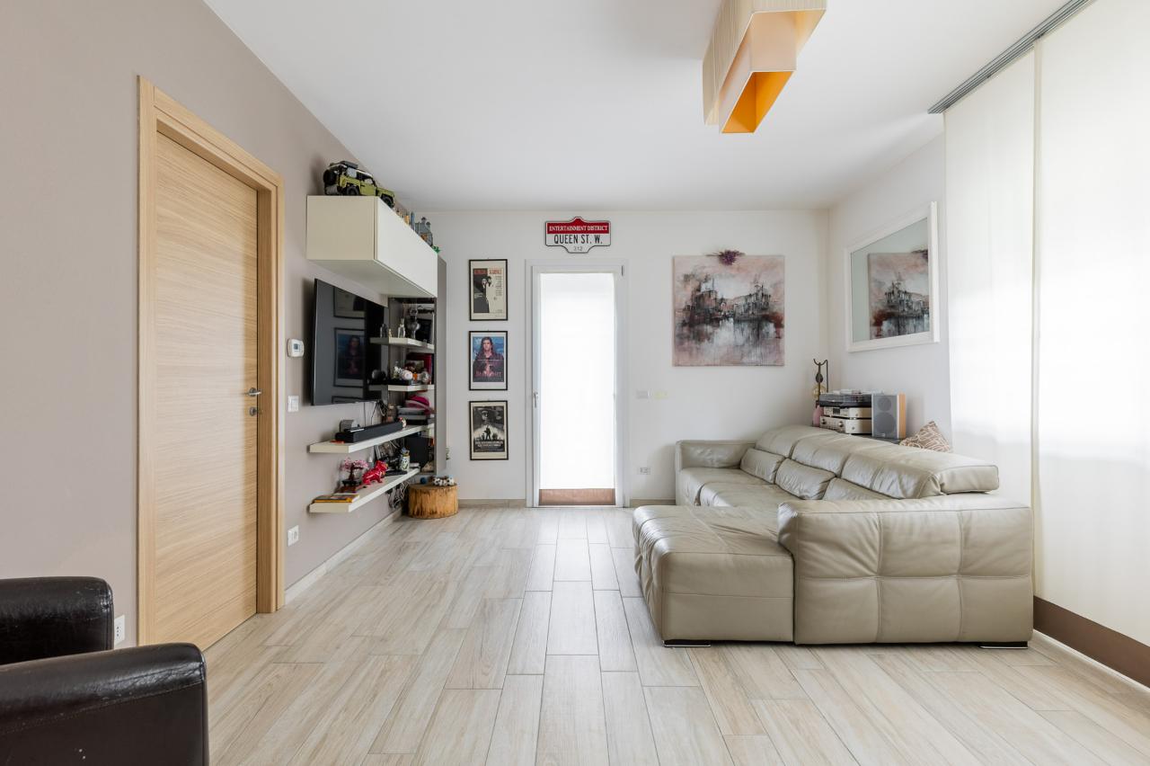 casa indipendente in vendita a Lugo