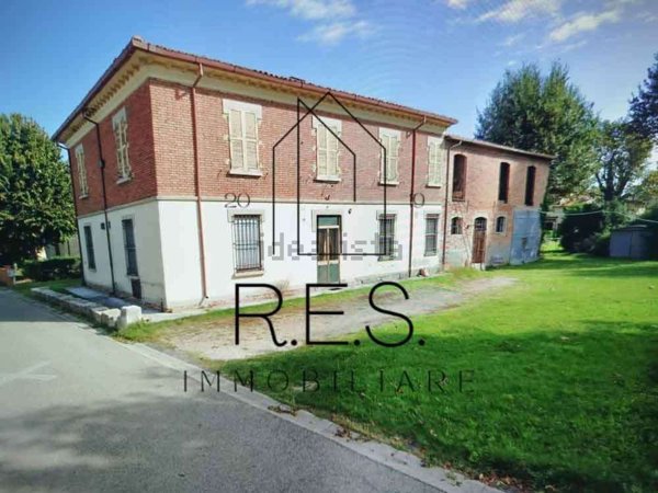 casa indipendente in vendita a Lugo in zona Voltana