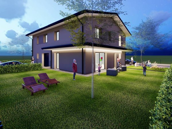 casa indipendente in vendita a Lugo