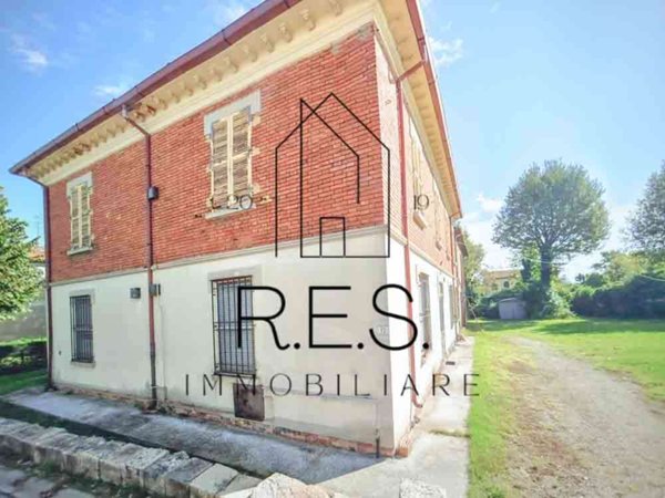 casa indipendente in vendita a Lugo in zona Voltana