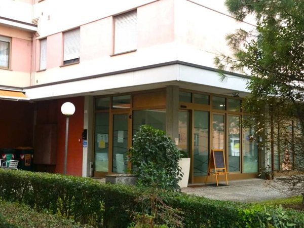 negozio in vendita a Lugo