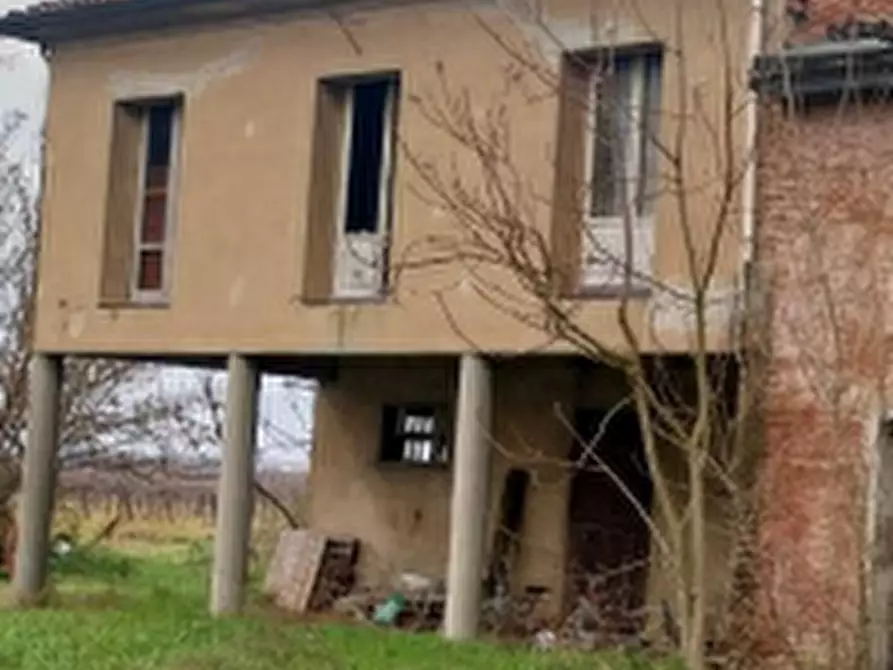 casa indipendente in vendita a Lugo
