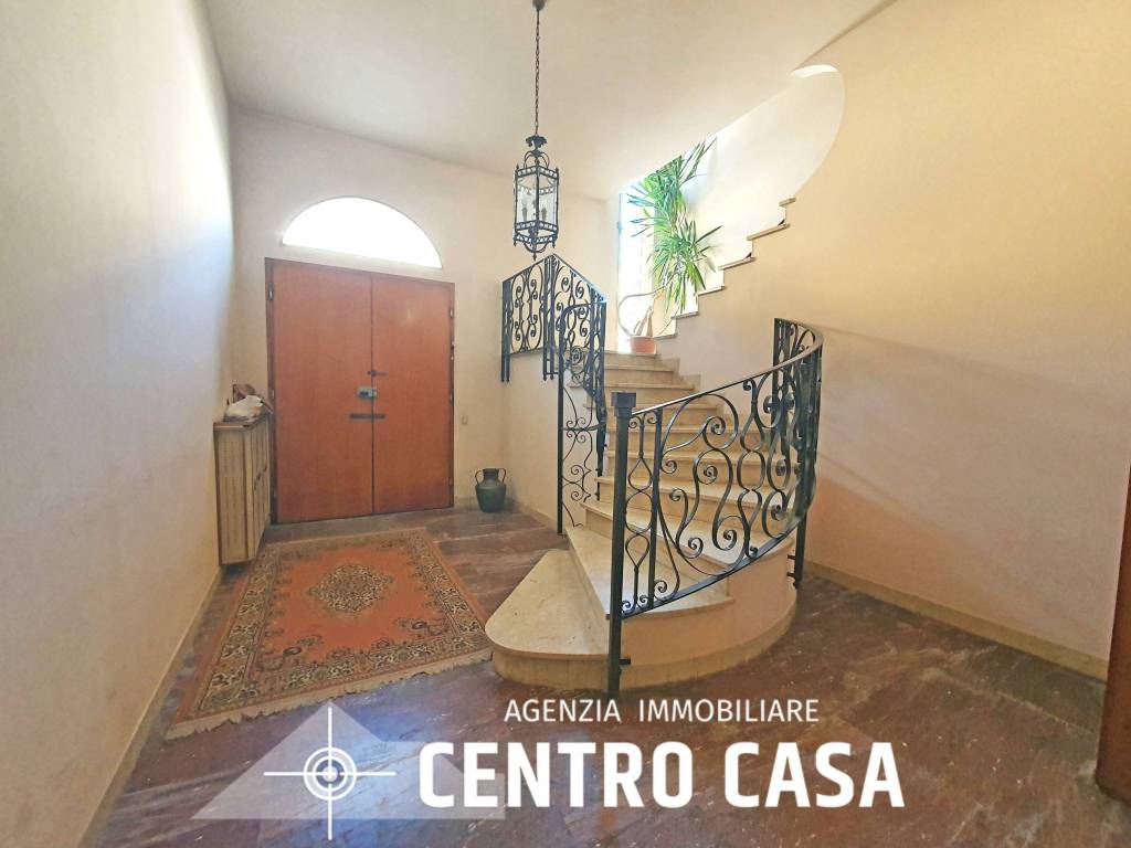 casa indipendente in vendita a Lugo