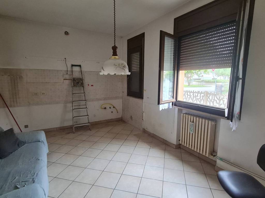 casa indipendente in vendita a Lugo