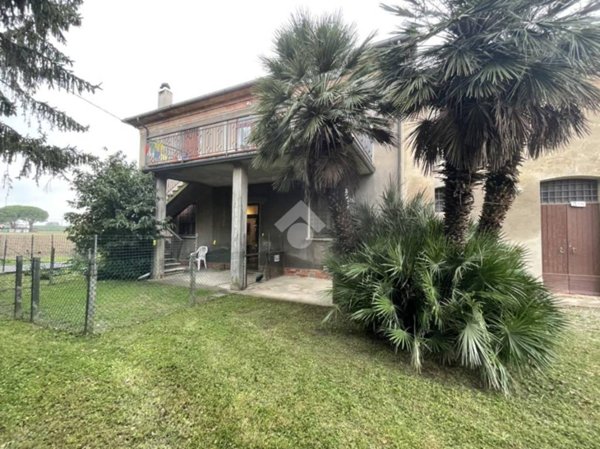 casa indipendente in vendita a Lugo in zona San Potito