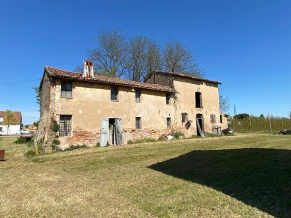 casa indipendente in vendita a Lugo