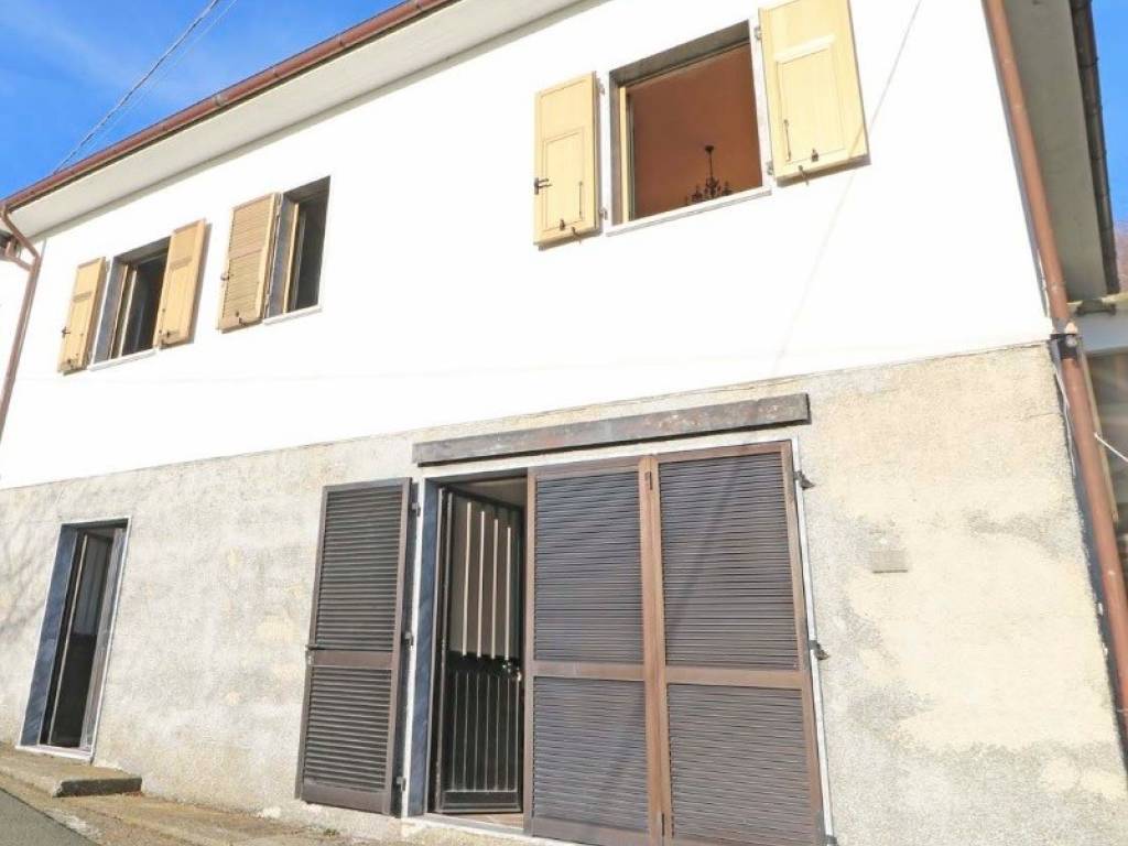 casa indipendente in vendita a Lugo