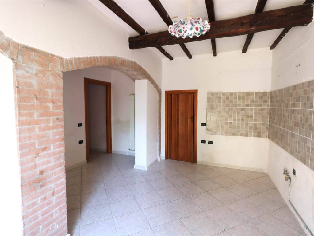 appartamento in vendita a Lugo in zona Giovecca