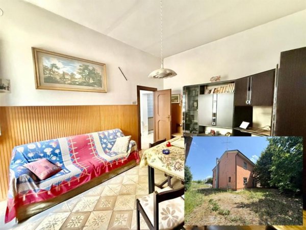 casa indipendente in vendita a Lugo in zona Voltana