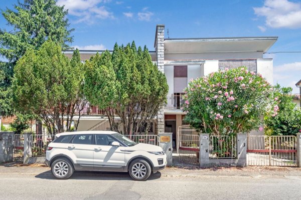 casa indipendente in vendita a Lugo